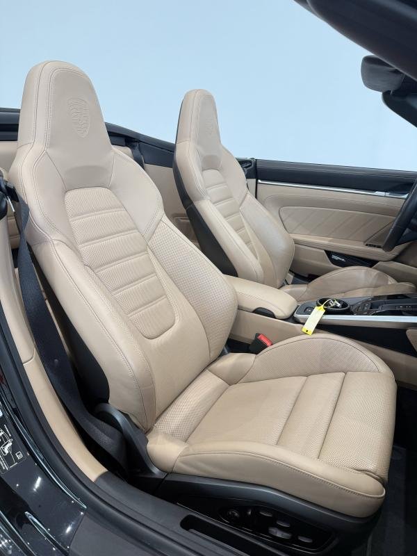 Porsche 911 - Photo 10