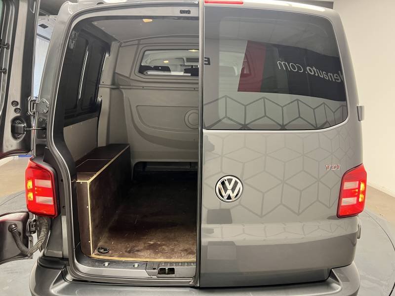 Volkswagen Transporter - Photo 12