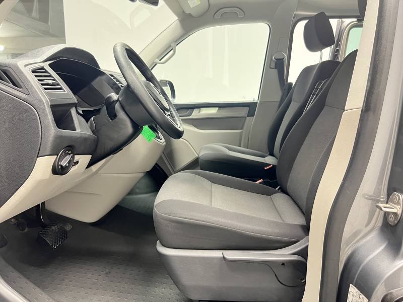 Volkswagen Transporter - Photo 15