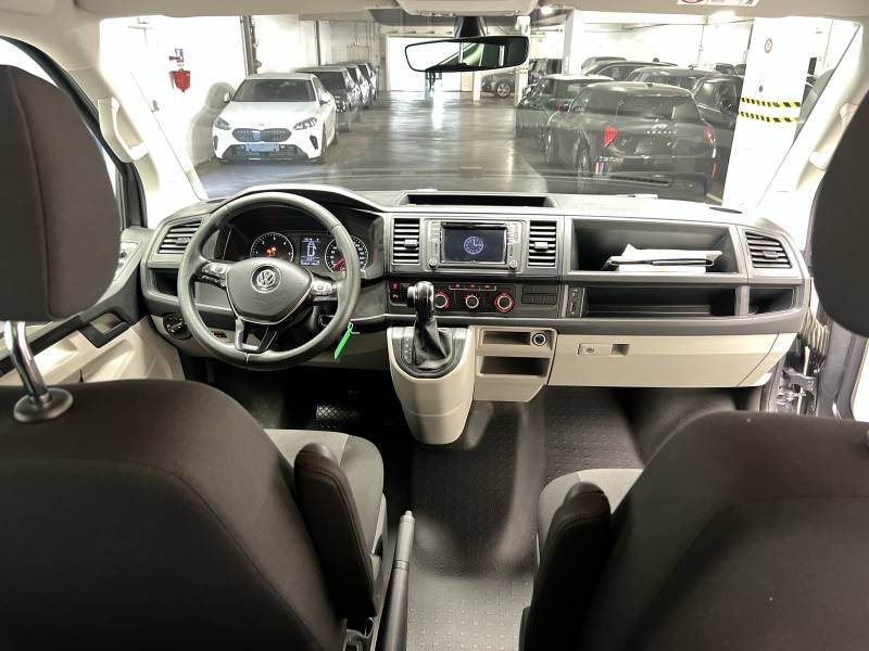 Volkswagen Transporter - Photo 24