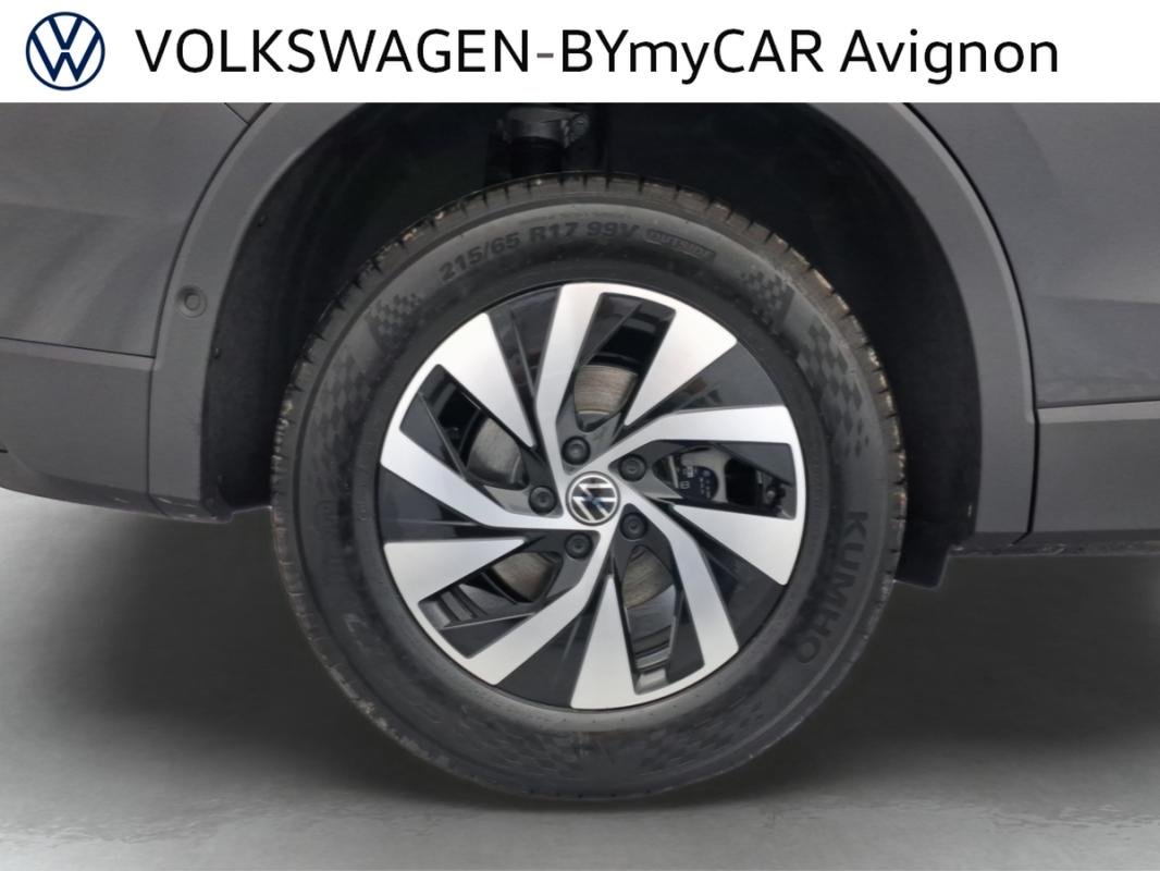 Volkswagen Tiguan - Photo 19