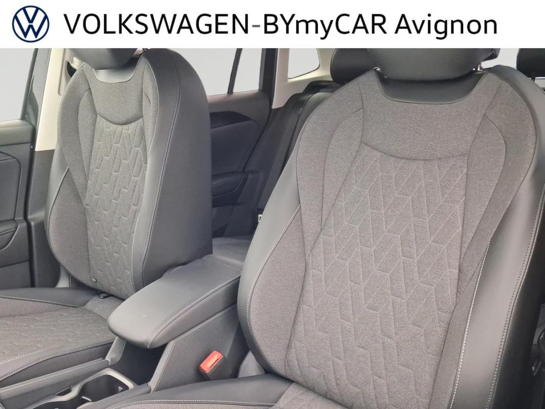 Volkswagen Tiguan - Photo 23