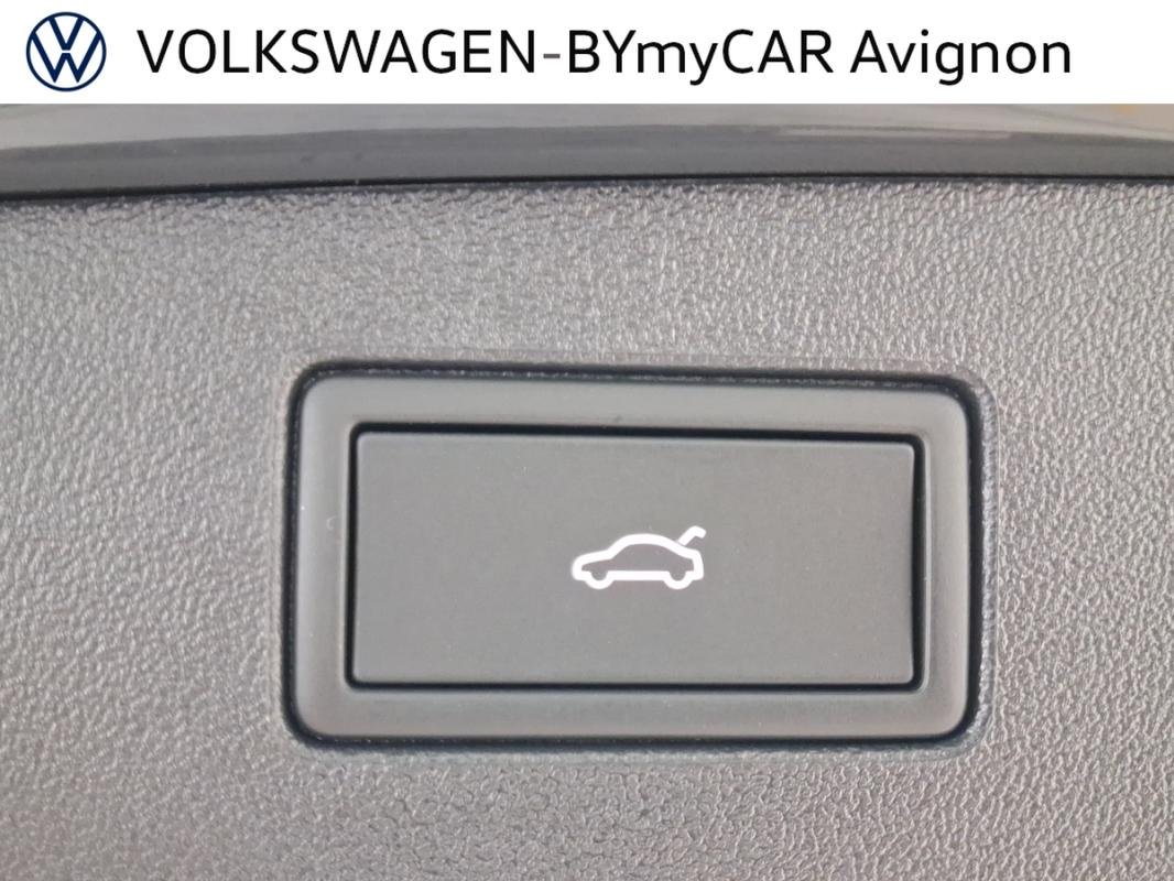 Volkswagen Tiguan - Photo 38