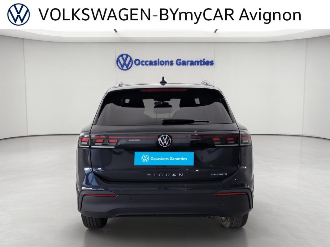 Volkswagen Tiguan - Photo 4