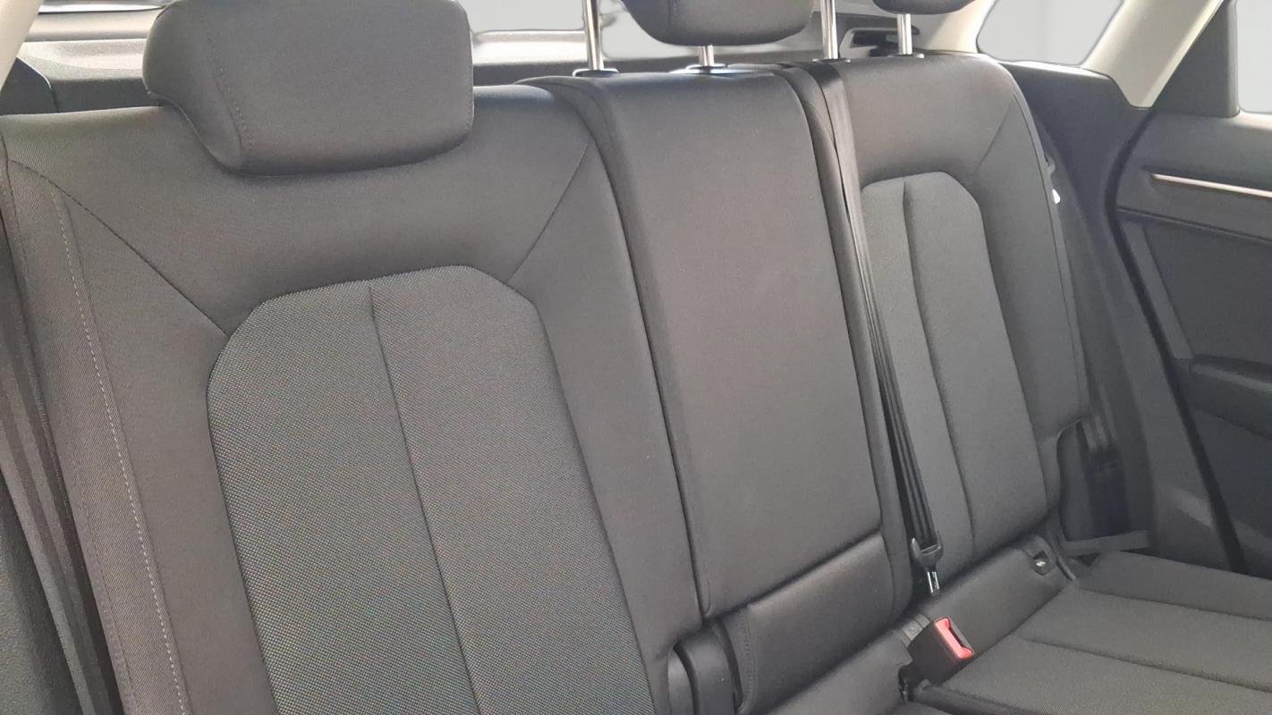 Audi Q3 - Photo 14