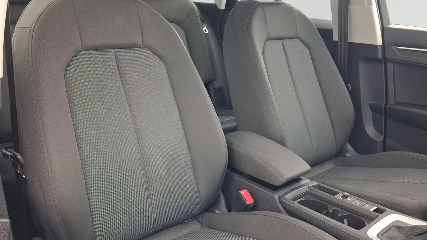 Audi Q3 - Photo 15