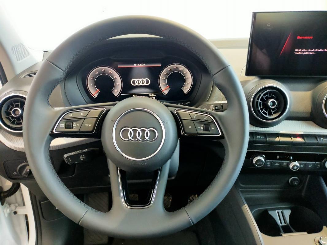 Audi Q2 - Photo 22