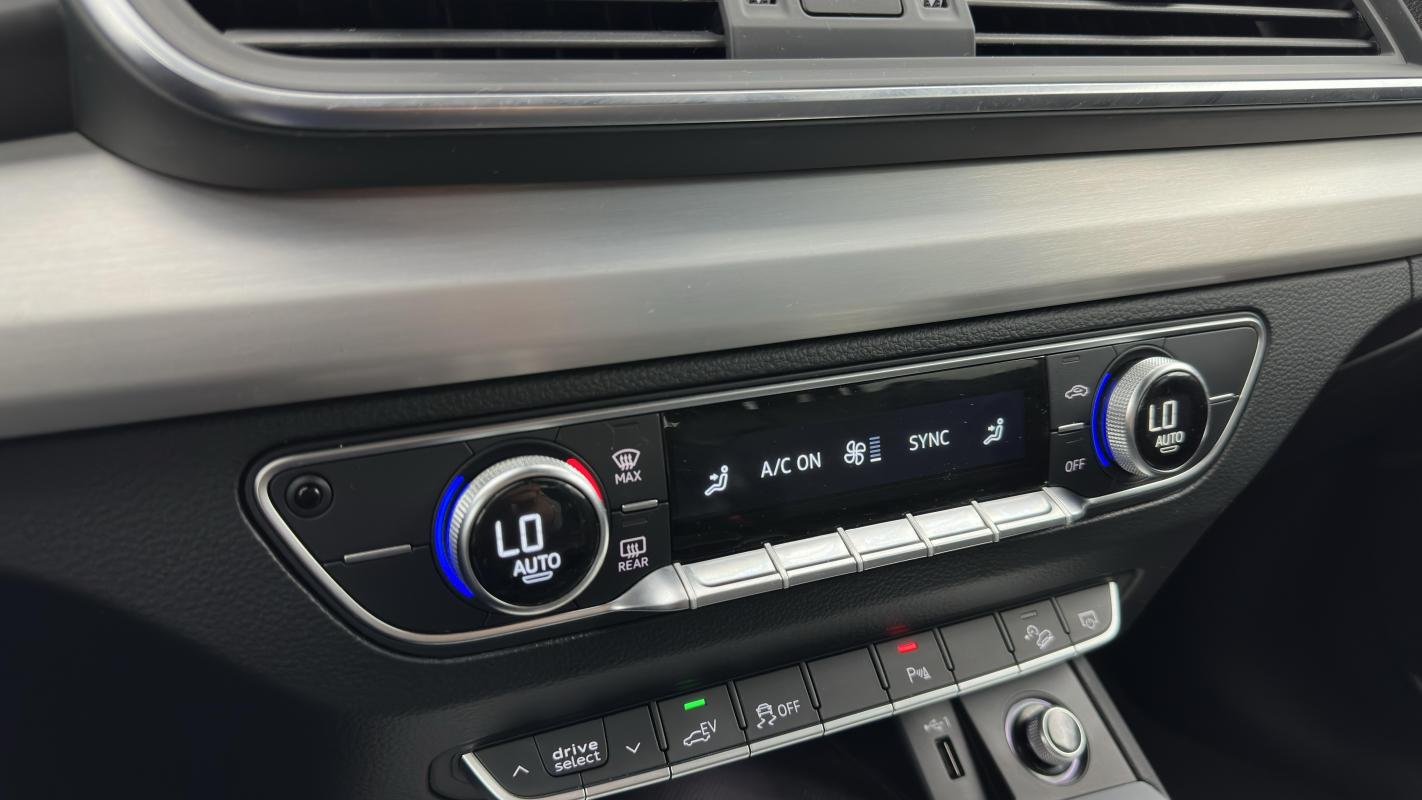 Audi Q5 - Photo 23