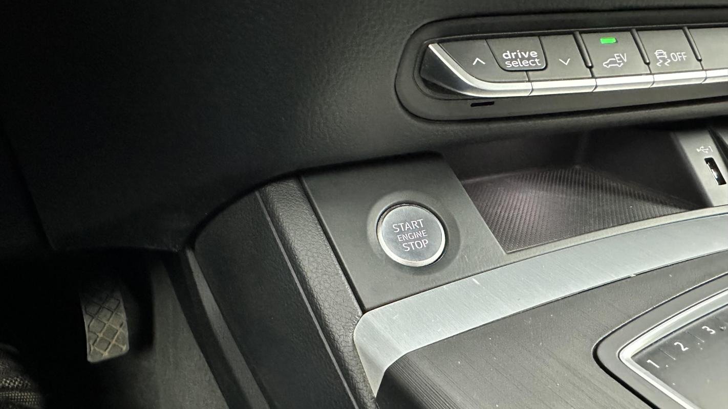 Audi Q5 - Photo 24