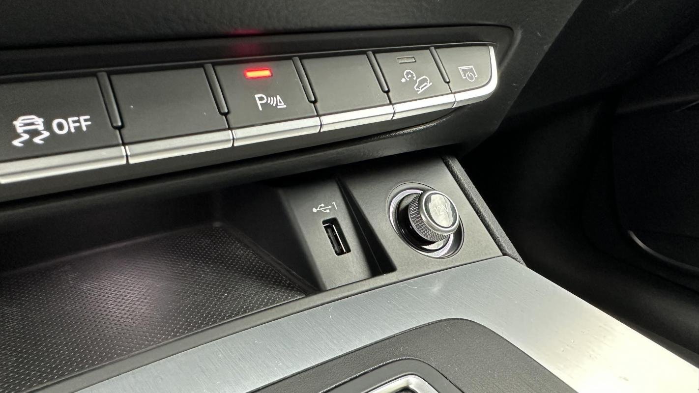Audi Q5 - Photo 28