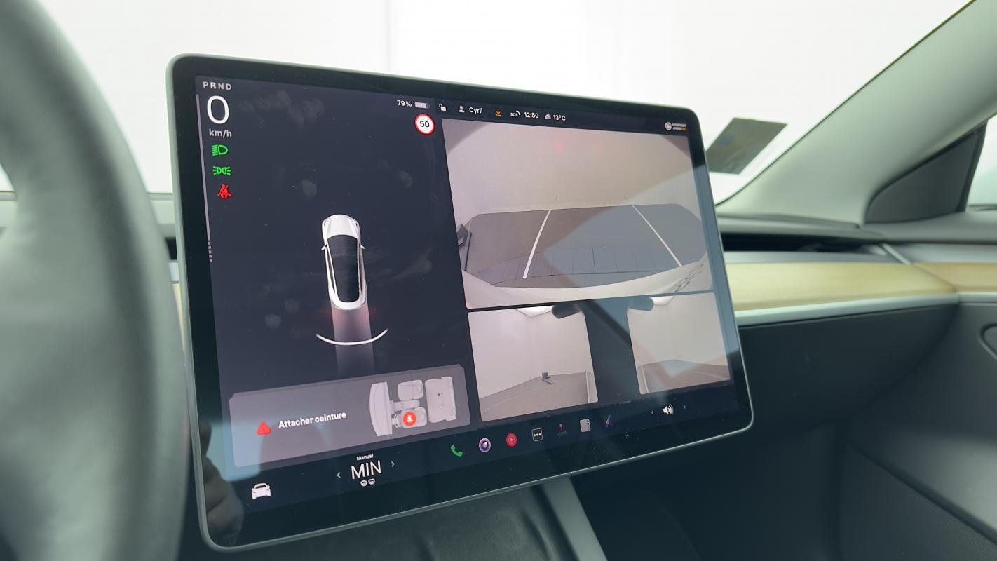 Tesla Model 3 - Photo 15