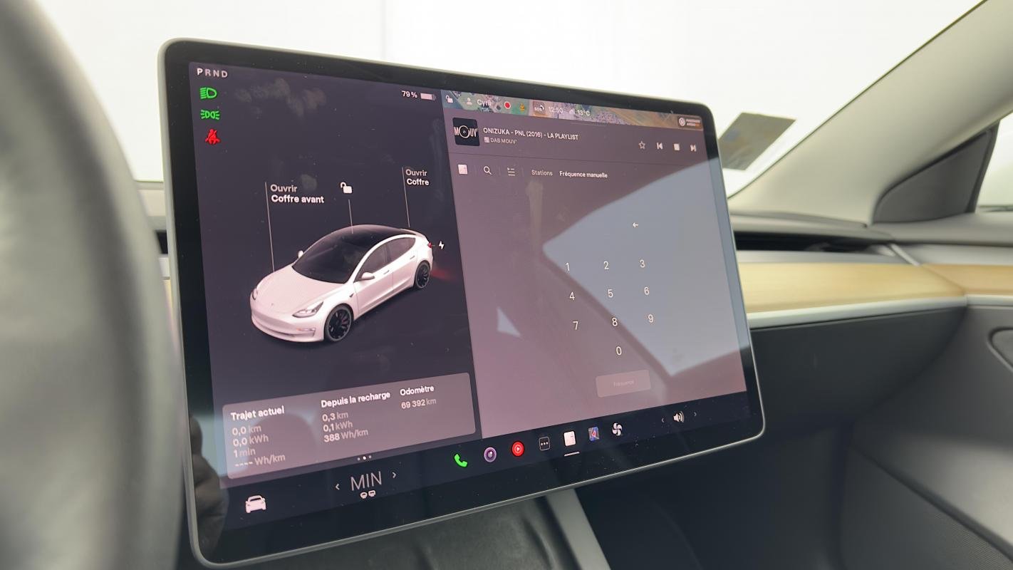 Tesla Model 3 - Photo 48