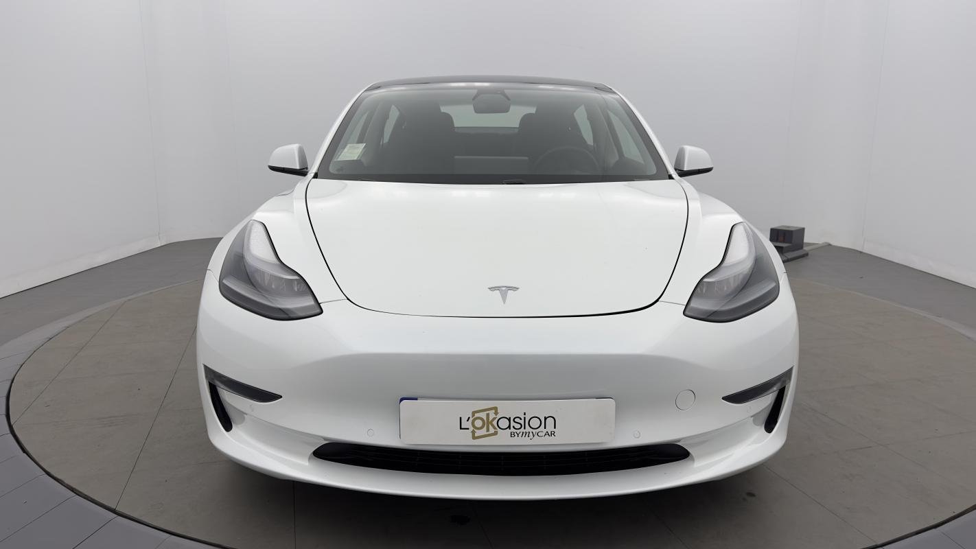 Tesla Model 3 - Photo 8