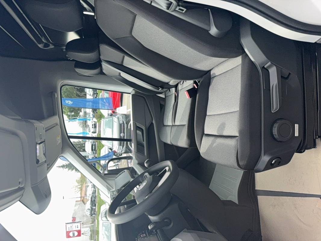 Volkswagen Crafter - Photo 8