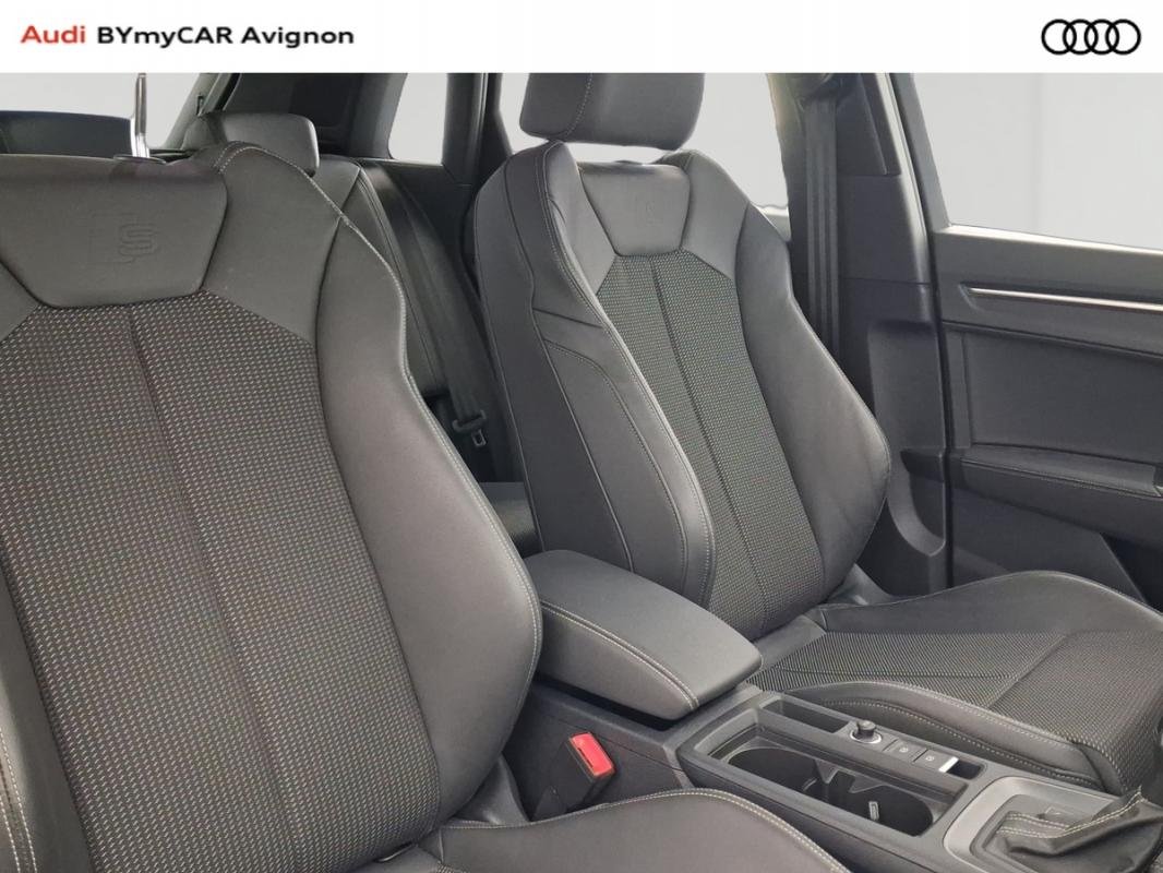 Audi Q3 - Photo 24