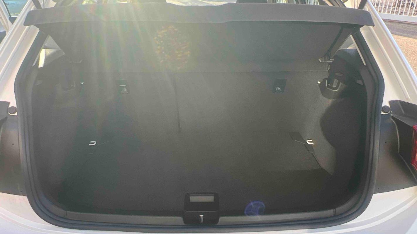 Volkswagen Polo - Photo 21