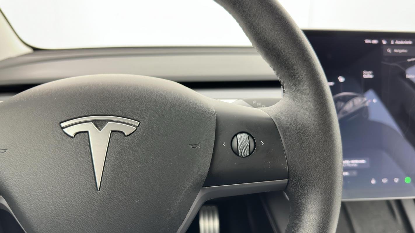 Tesla Model 3 - Photo 17