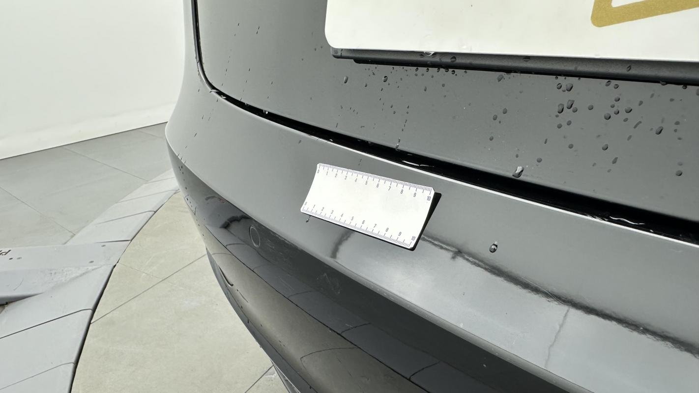 Tesla Model 3 - Photo 31