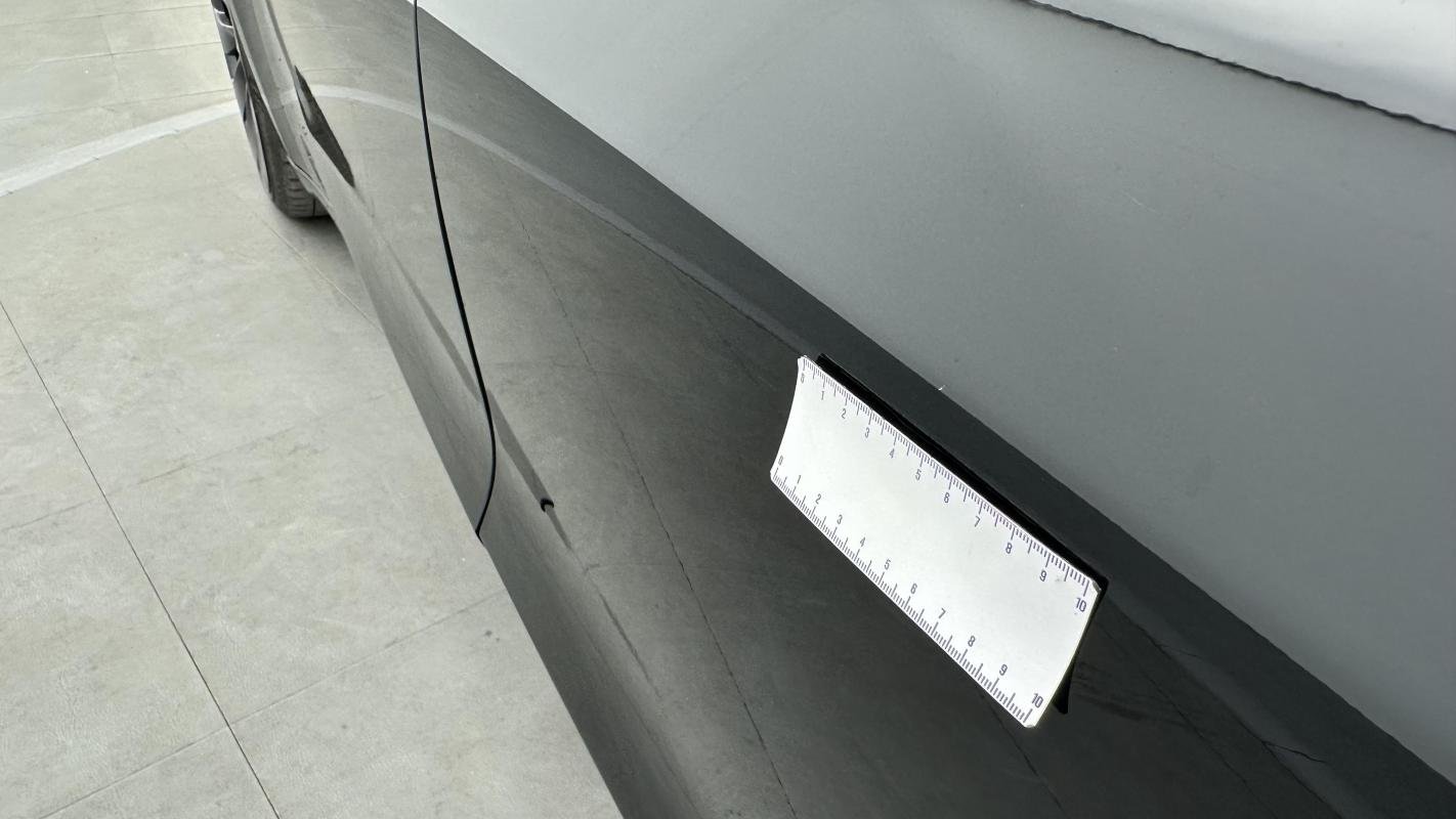 Tesla Model 3 - Photo 36