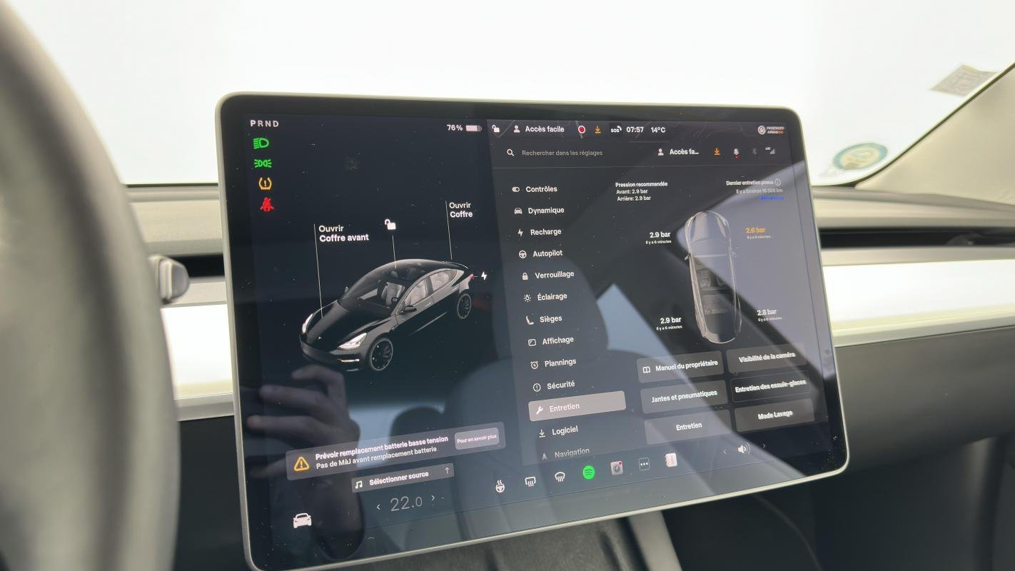 Tesla Model 3 - Photo 43