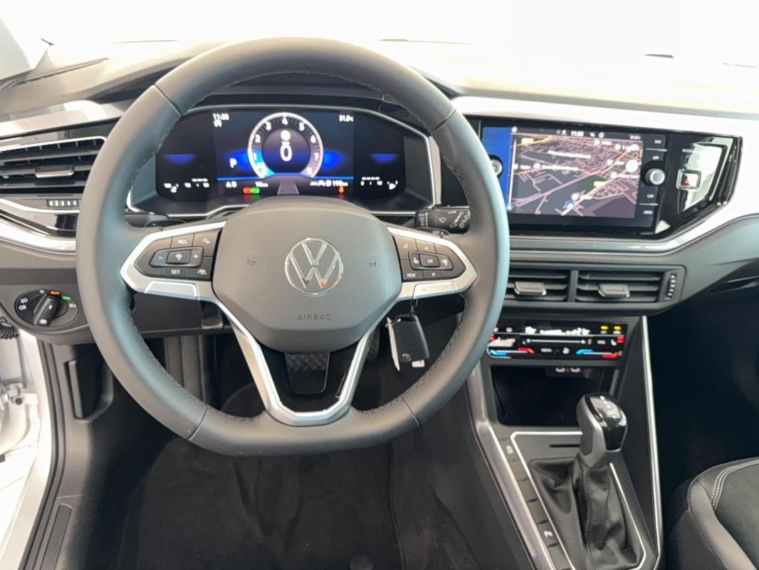 Volkswagen Polo - Photo 11