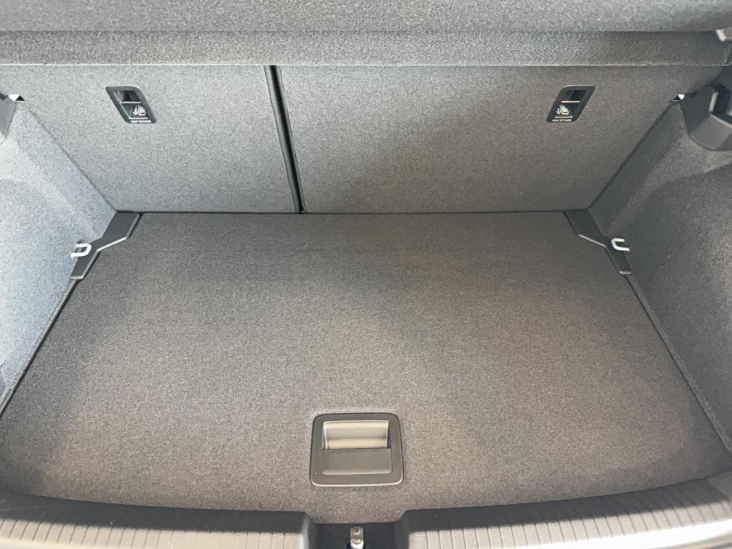 Volkswagen Polo - Photo 19