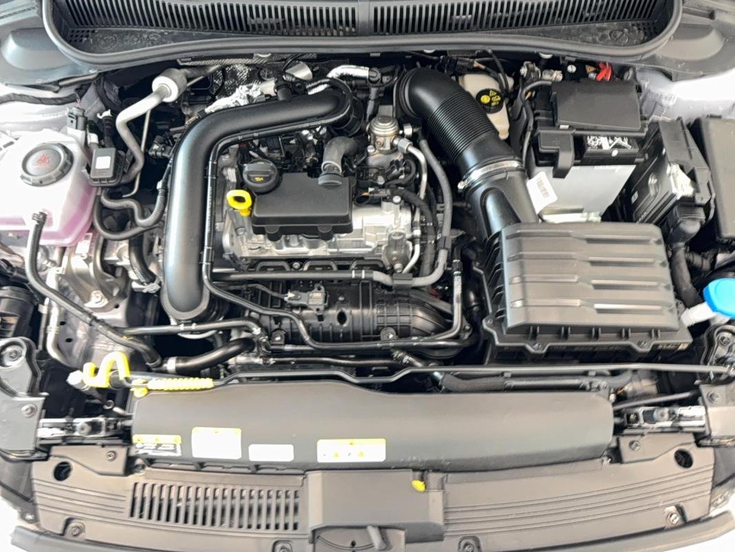 Volkswagen Polo - Photo 20