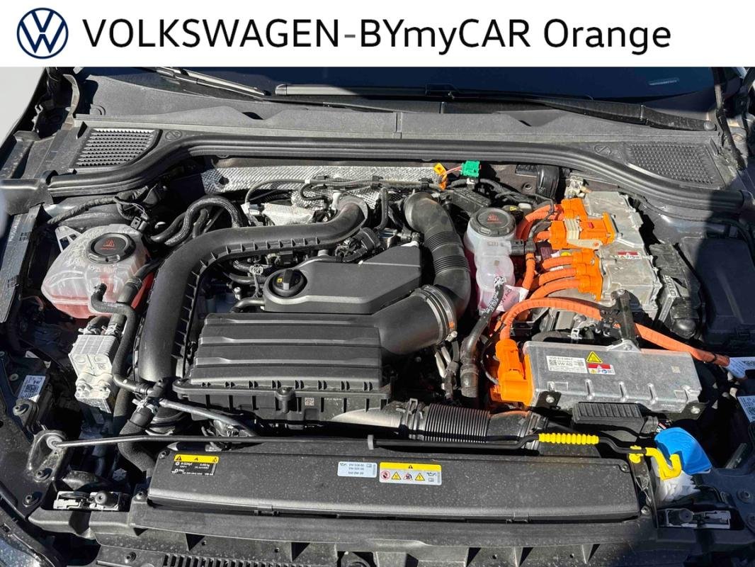 Volkswagen Golf - Photo 16