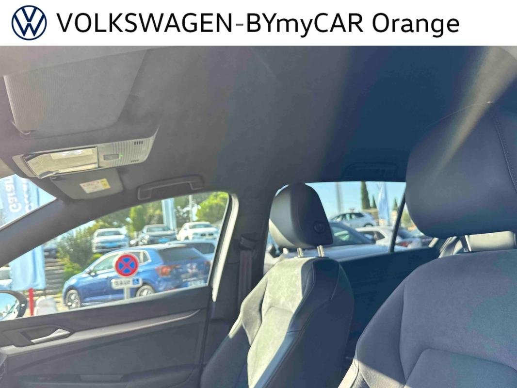 Volkswagen Golf - Photo 17