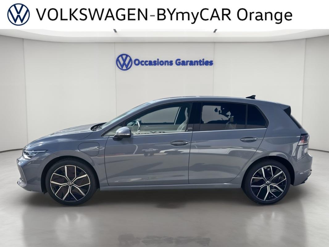 Volkswagen Golf - Photo 2