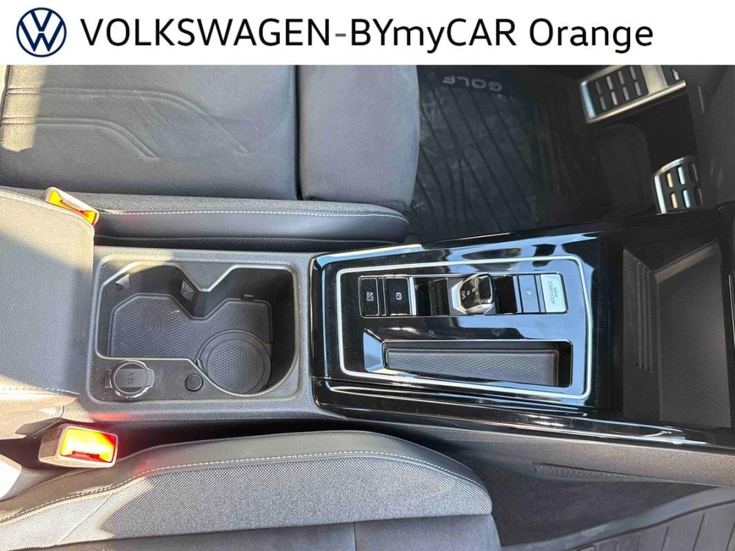 Volkswagen Golf - Photo 27