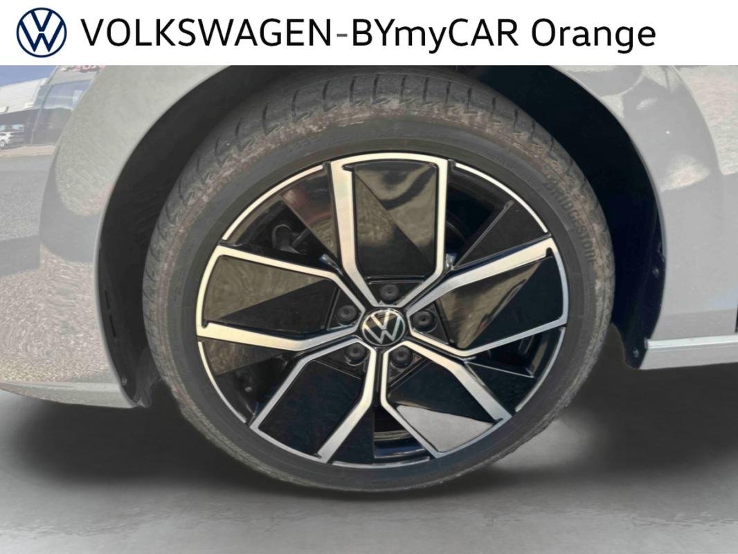 Volkswagen Golf - Photo 9