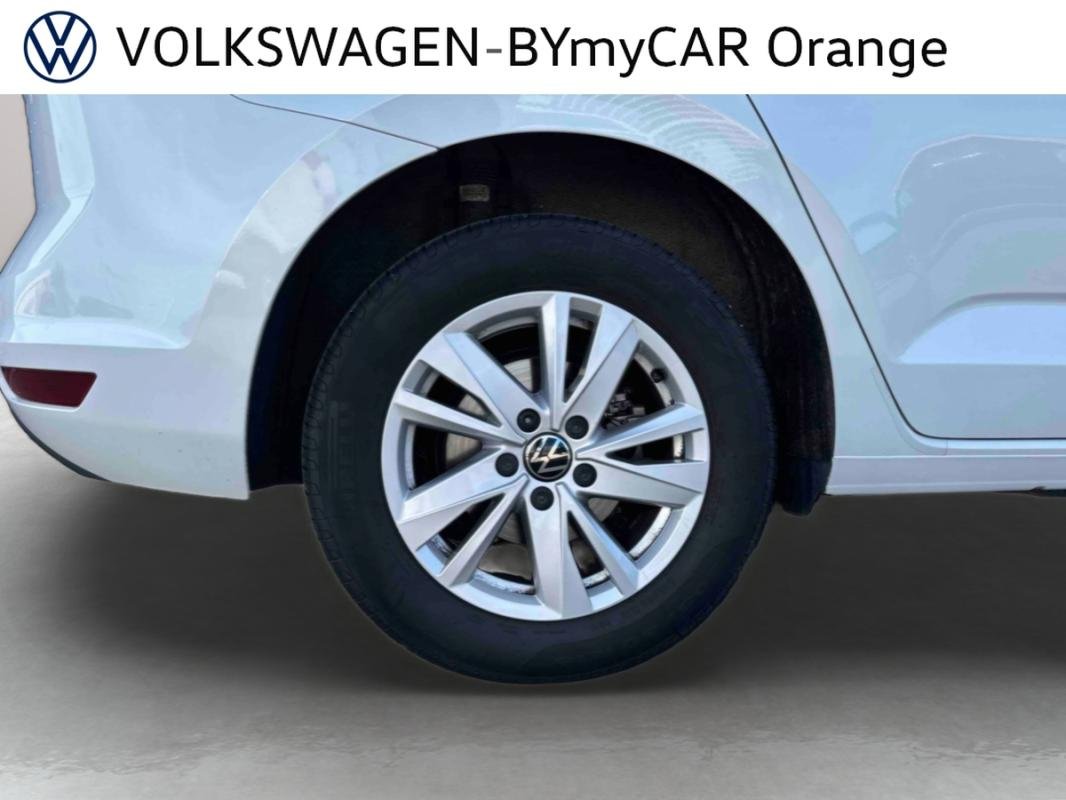 Volkswagen Touran - Photo 11