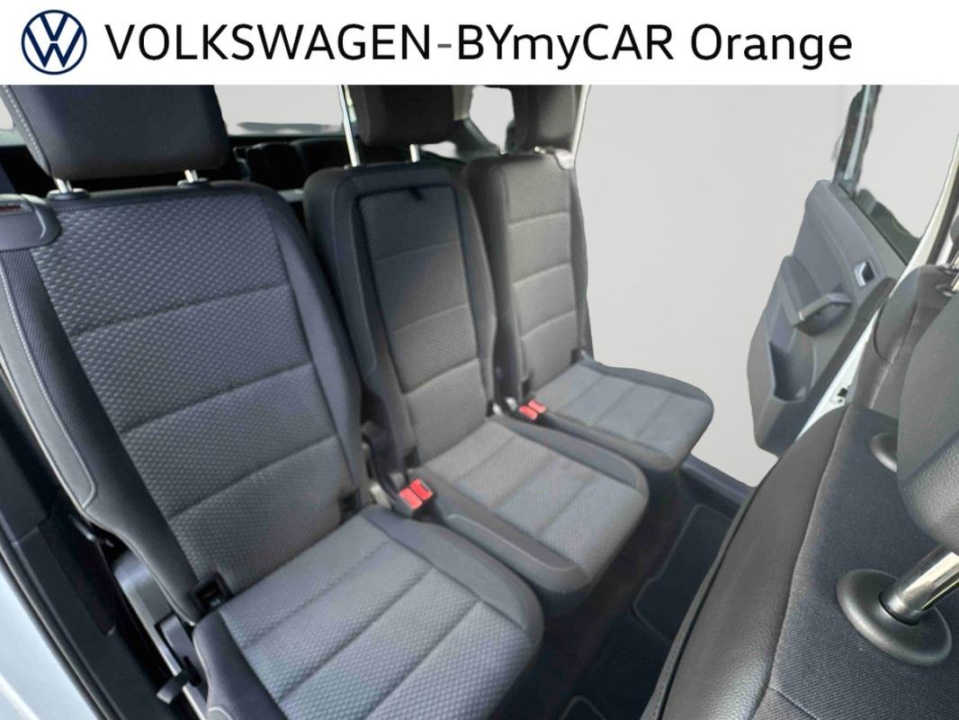 Volkswagen Touran - Photo 26