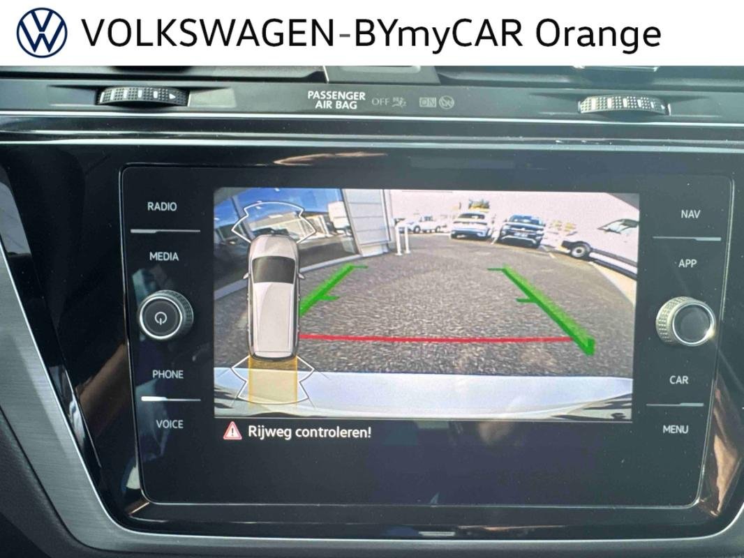 Volkswagen Touran - Photo 30