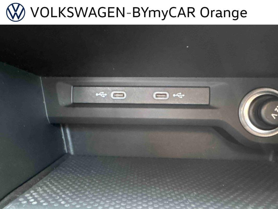 Volkswagen Touran - Photo 34
