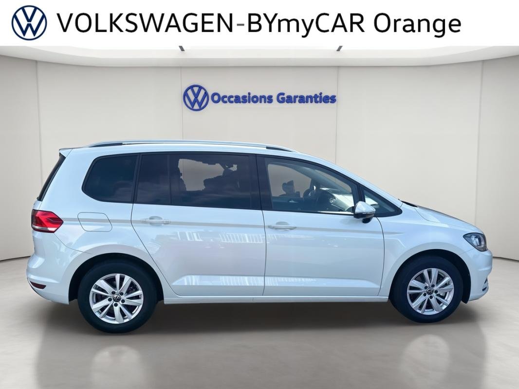Volkswagen Touran - Photo 6