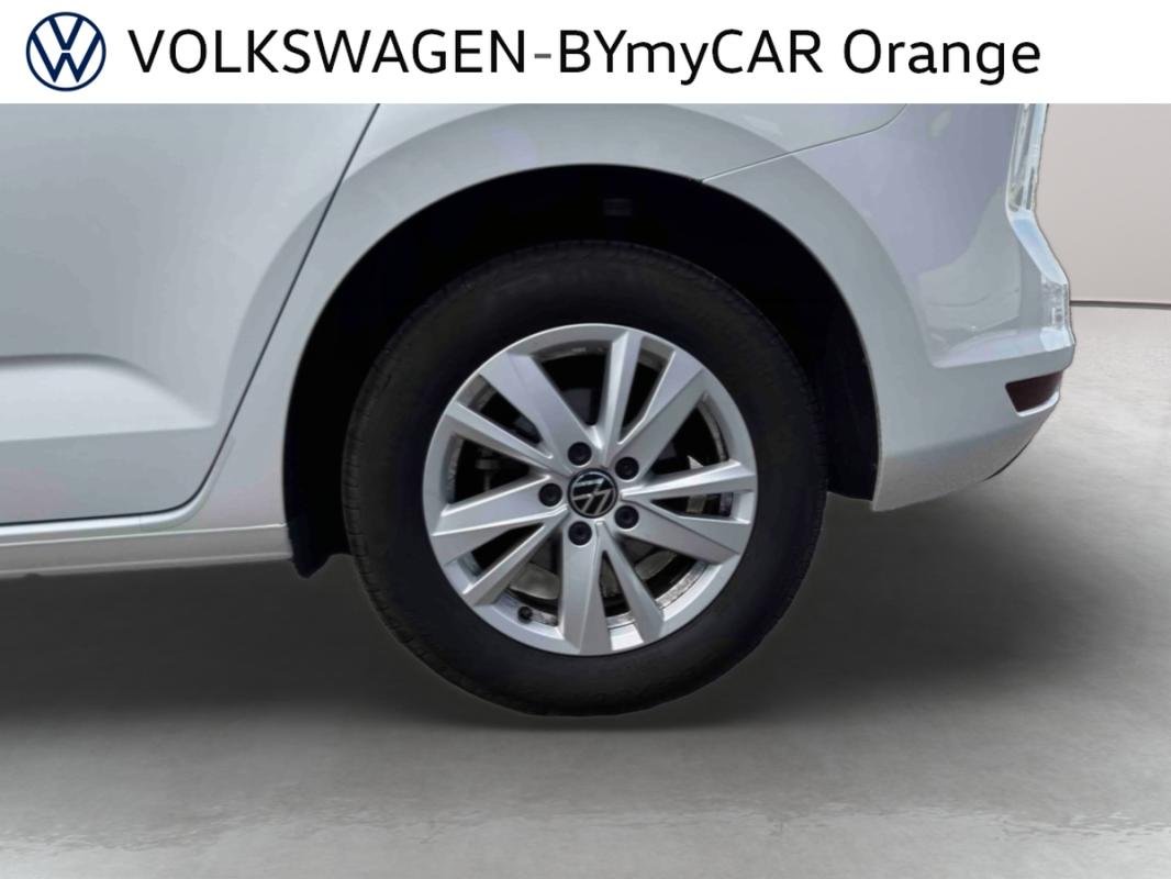 Volkswagen Touran - Photo 10