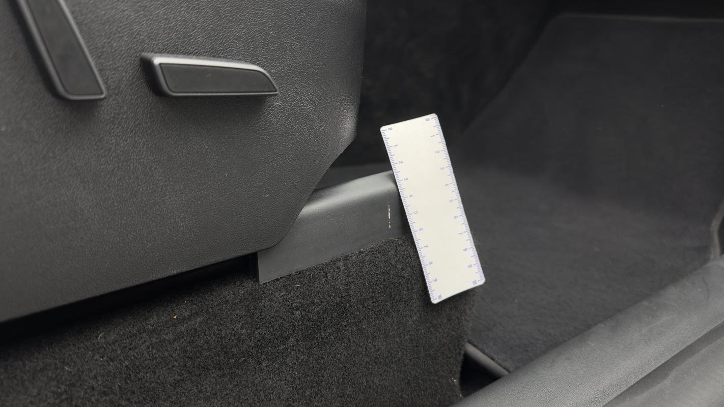 Tesla Model Y - Photo 27