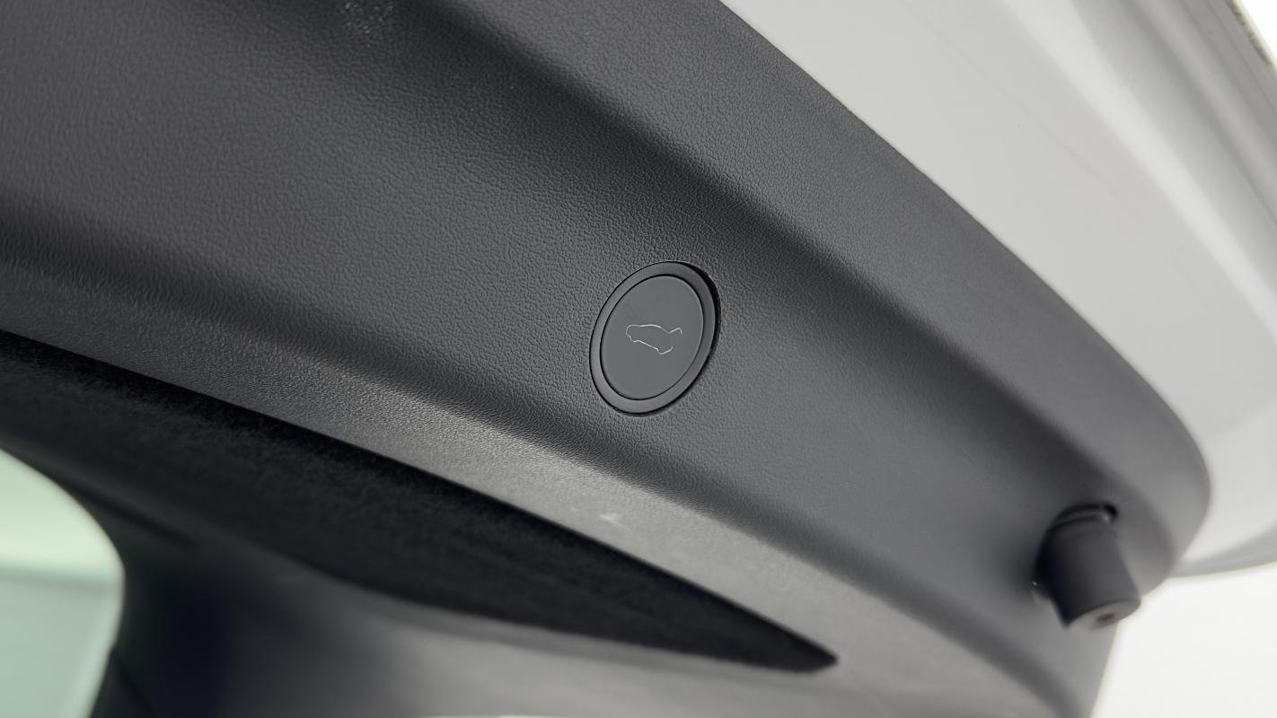 Tesla Model Y - Photo 39