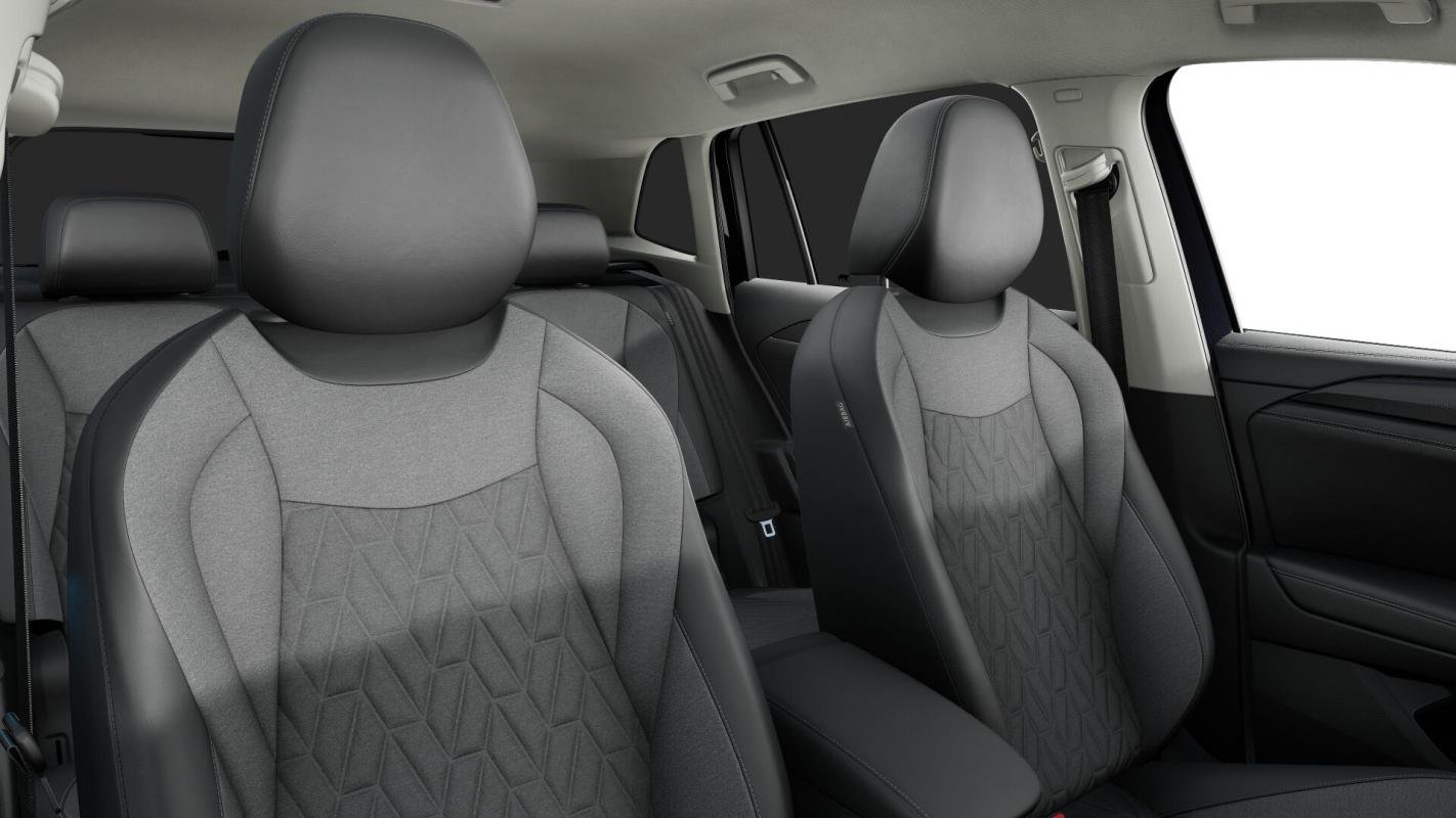 Volkswagen Tiguan - Photo 9