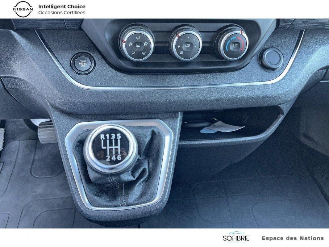 Nissan Primastar - Photo 10