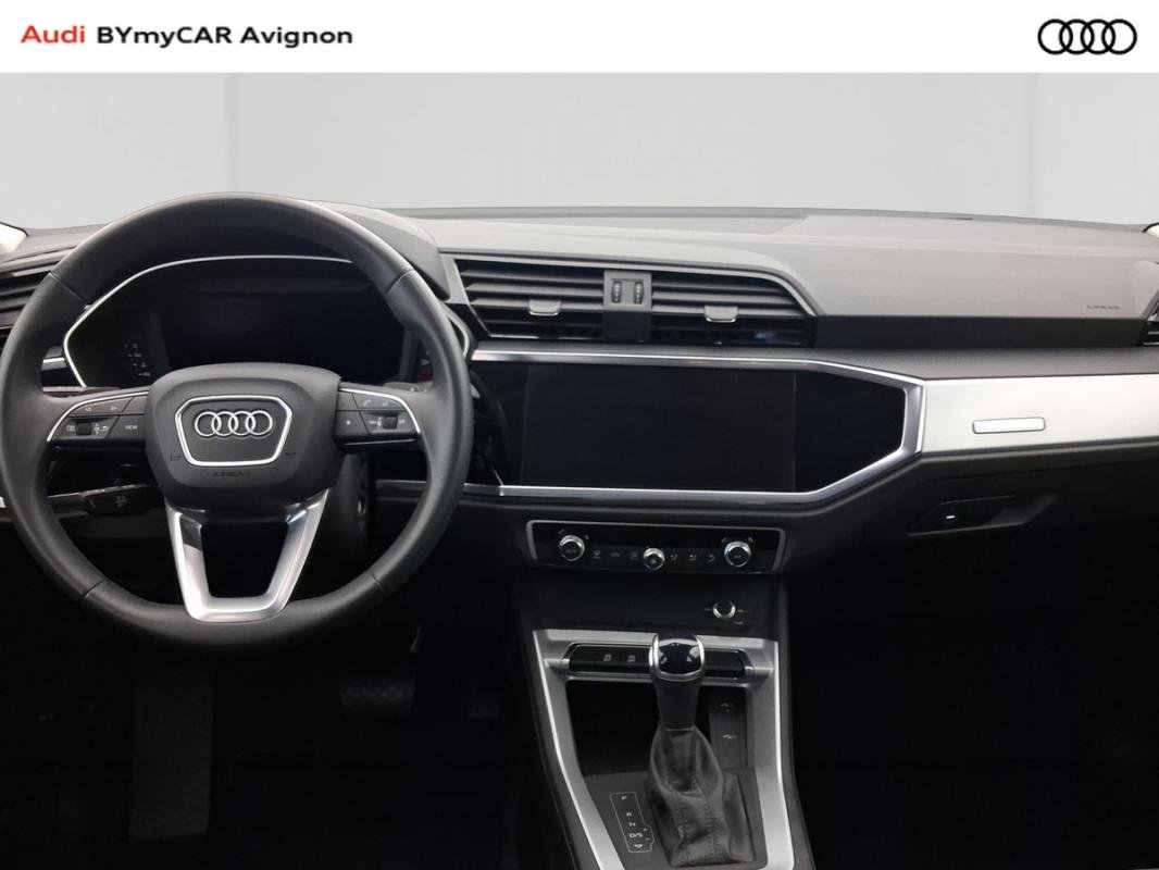 Audi Q3 - Photo 15