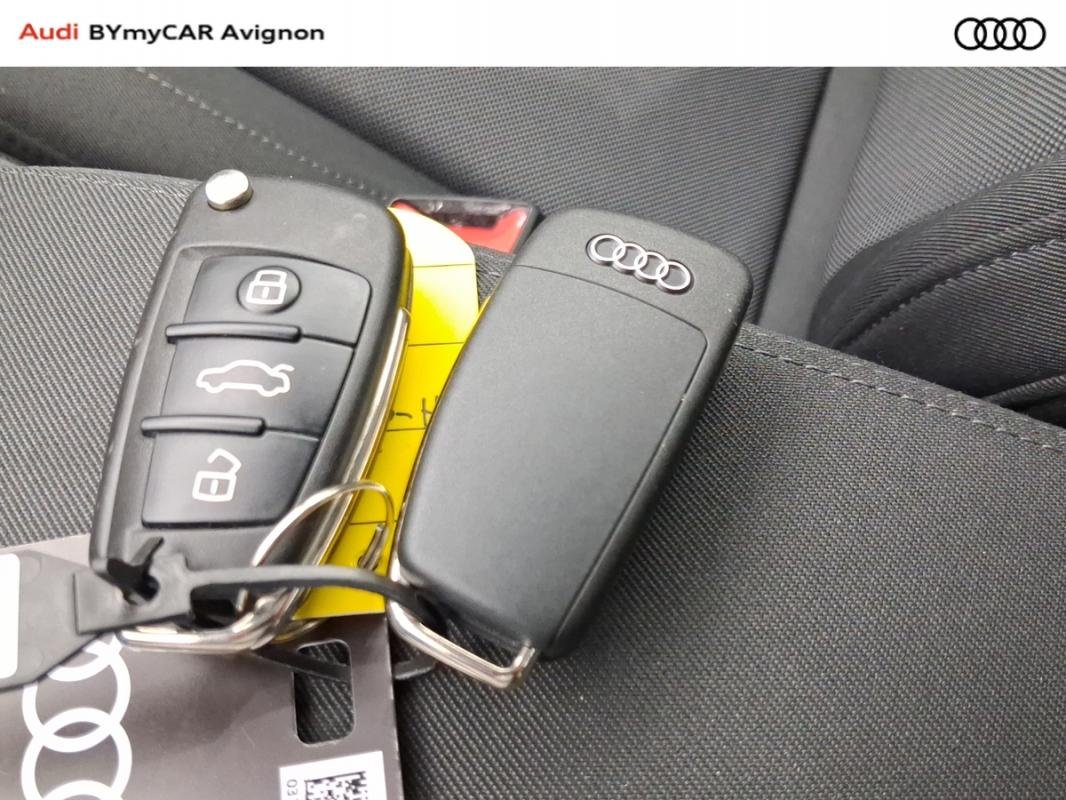 Audi Q3 - Photo 33