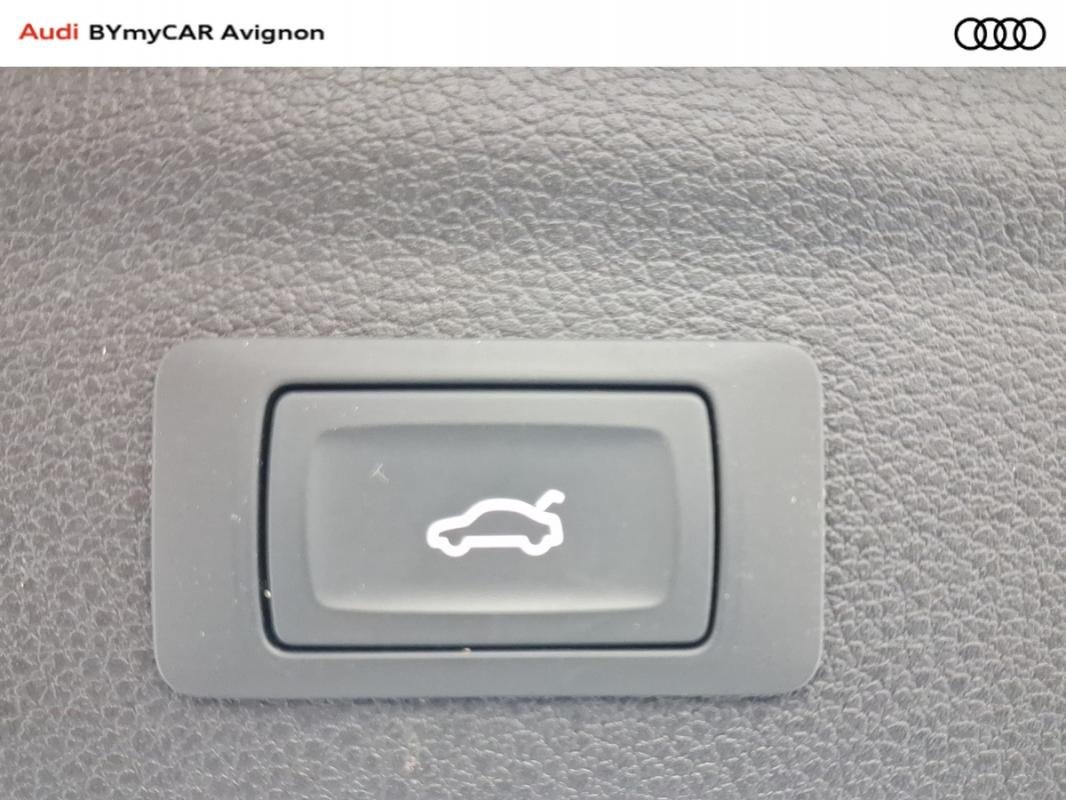 Audi Q3 - Photo 36