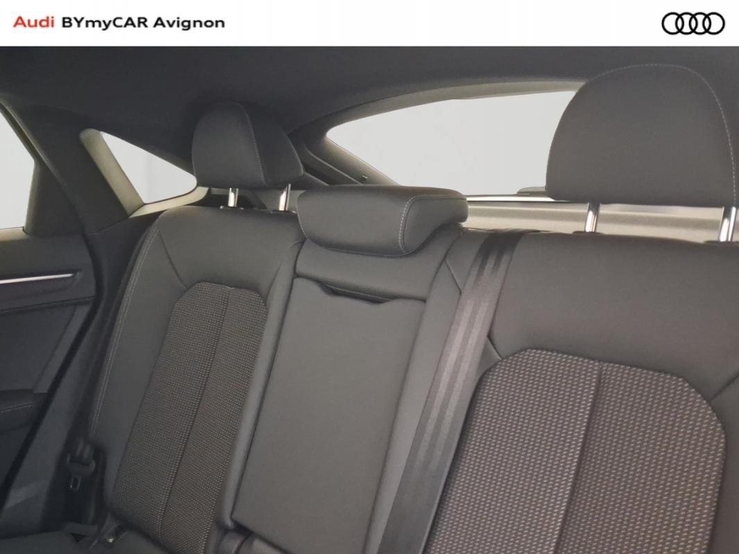 Audi Q3 Sportback - Photo 21