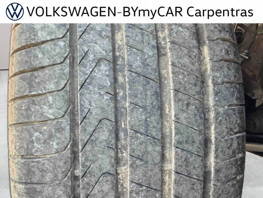 Volkswagen Tiguan - Photo 17