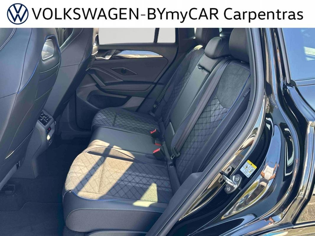 Volkswagen Tiguan - Photo 20