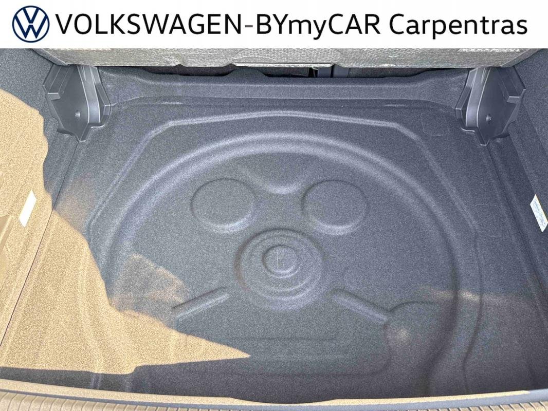 Volkswagen Tiguan - Photo 23