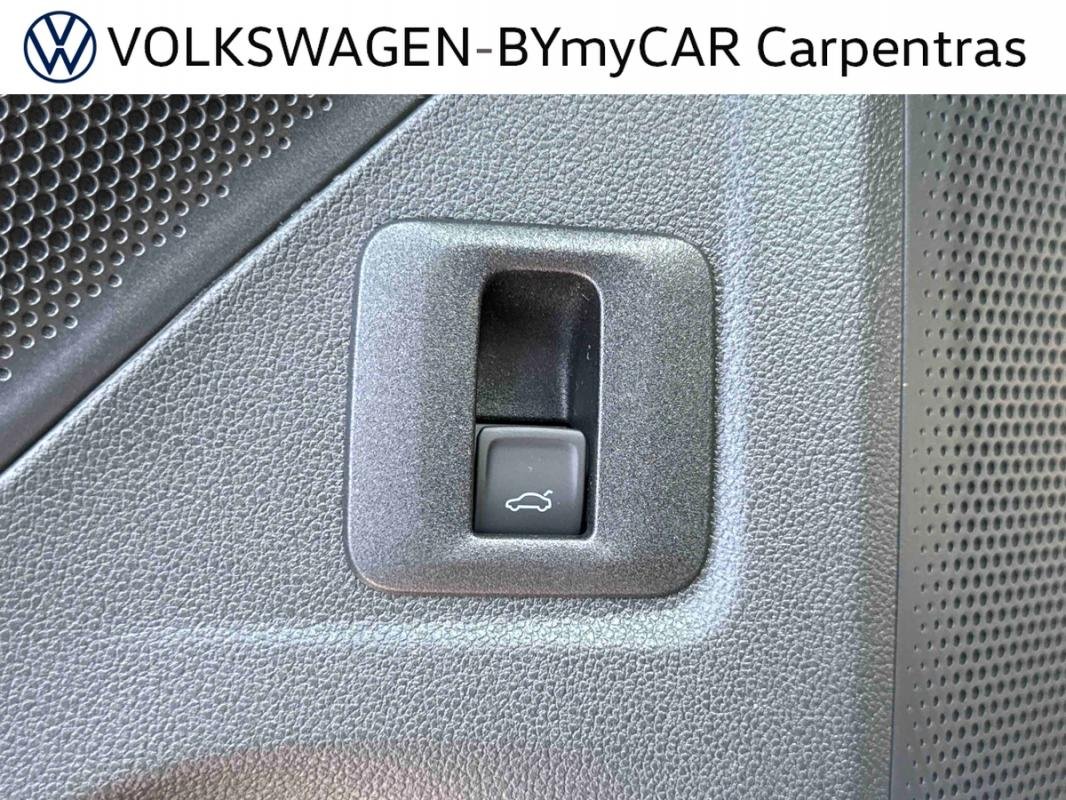 Volkswagen Tiguan - Photo 32